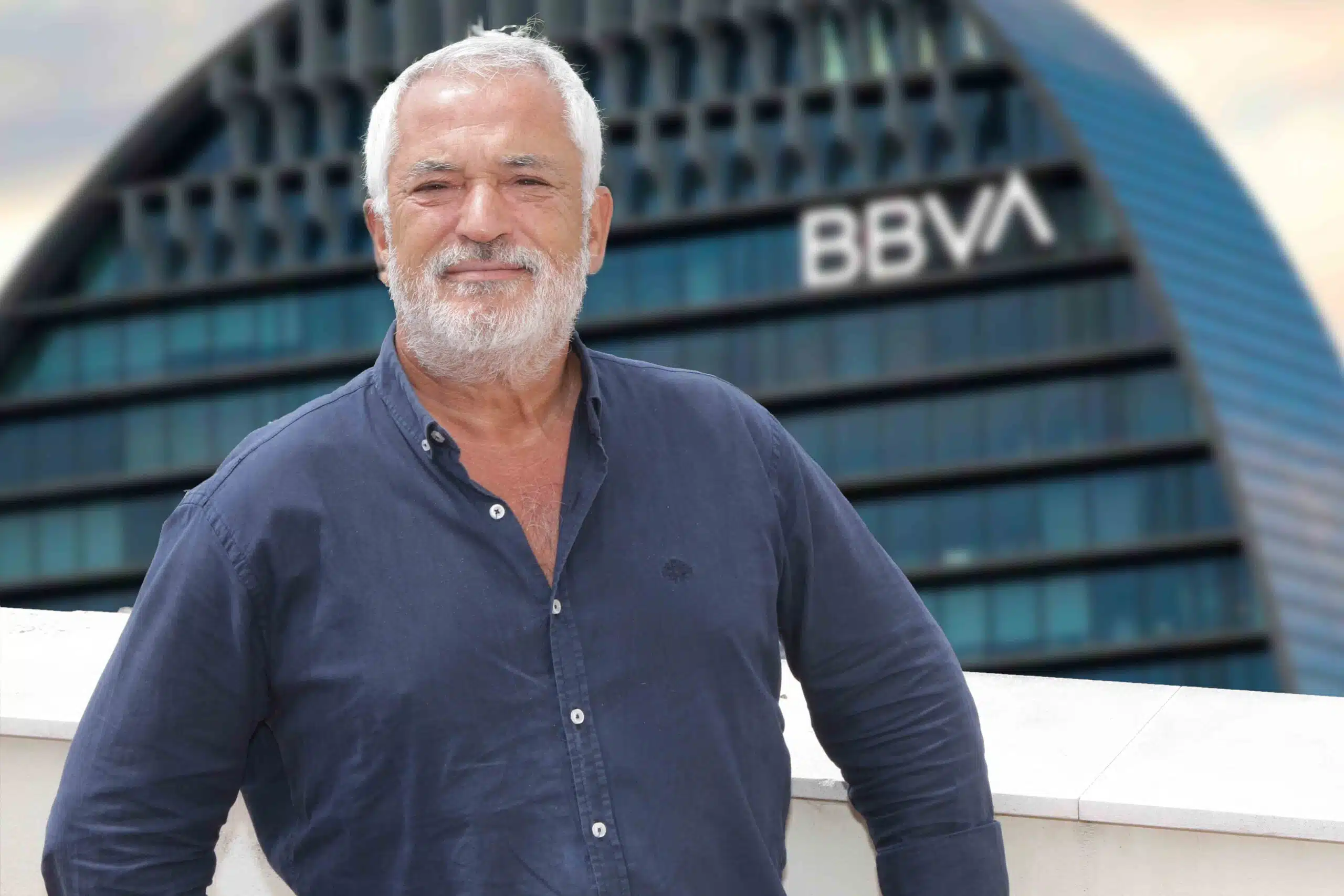 Luis Pineda: «El BBVA tiene que pagar por todo lo que nos ha hecho a mi familia, a Ausbanc y a mí»
