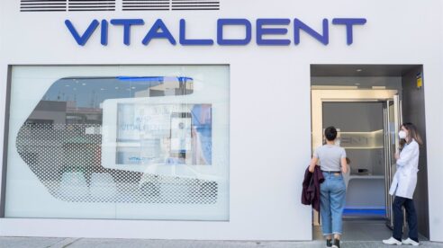 Vitaldent gana en los tribunales a una extrabajadora que vulneró la no-competencia, a pesar de ser nulo el acuerdo
