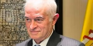 El CGPJ inadmite la petición de las acusaciones del 'caso Begoña' de amparar al juez Peinado frente al Gobierno