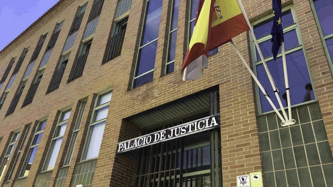 La magistrada Ana Belén Gómez Dorado condena por un delito superior al que solicitaban el fiscal y las acusaciones particulares