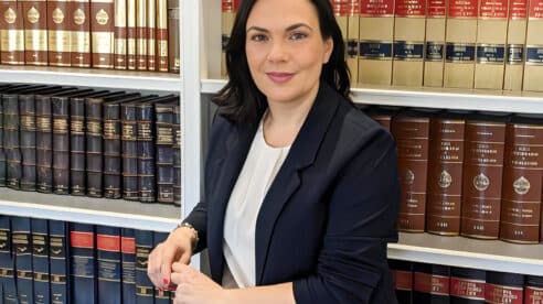 Carmen Pérez Andújar, candidata a presidente del CGAE: «Debemos tener mayor peso y ser reconocidos en la forma en la que merecemos como colectivo»