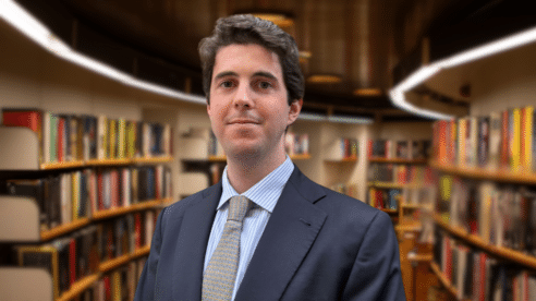 1.187 días de estudio, deporte y menos vida social: Armando Fdez-Aramburu, Nº1 en la oposición de Abogacía del Estado