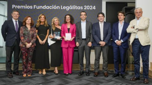 La fiscal Escarlata Gutiérrez e Inkietos, premios Fundación Legalitas a las mejores iniciativas en divulgación jurídica y «Legaltech»
