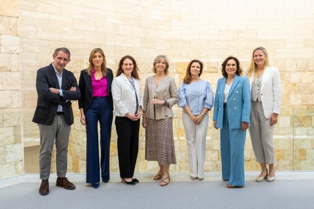 ADEFAM y Pérez-Llorca firman un acuerdo para promover el desarrollo de la Empresa Familiar madrileña