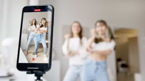 Ley de «Influencers»: no solo afecta a los «macroinfluencers», ni las multas son millonarias