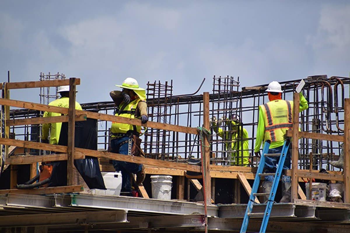 El TS obliga a una constructora a pagar la indemnización por una vivienda defectuosa frente a la aseguradora