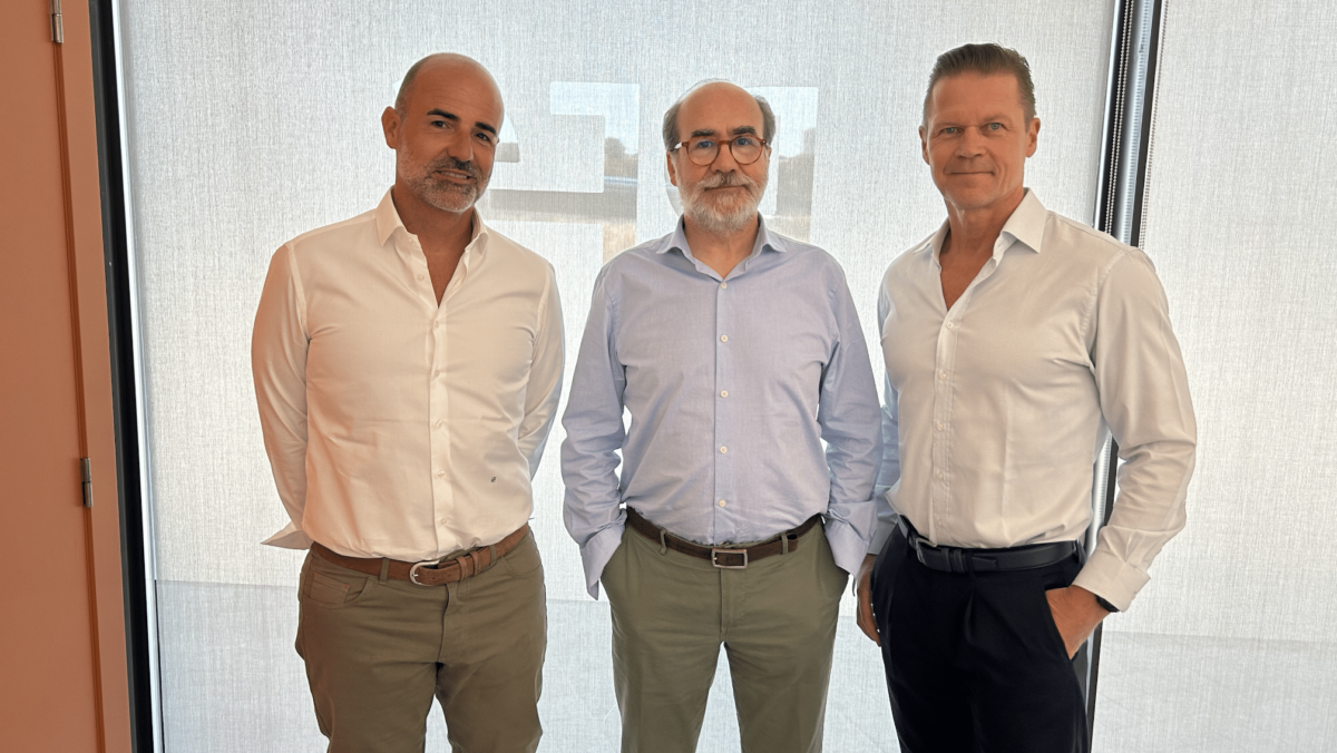 La firma pfsLegal integra al despacho Sastre Procuradores