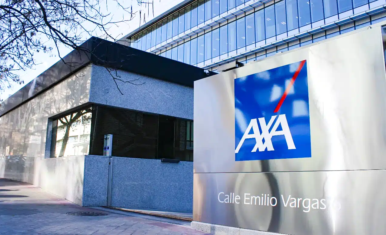 100.000 euros de sanción a AXA por enviar un sobre con un USB con datos ...