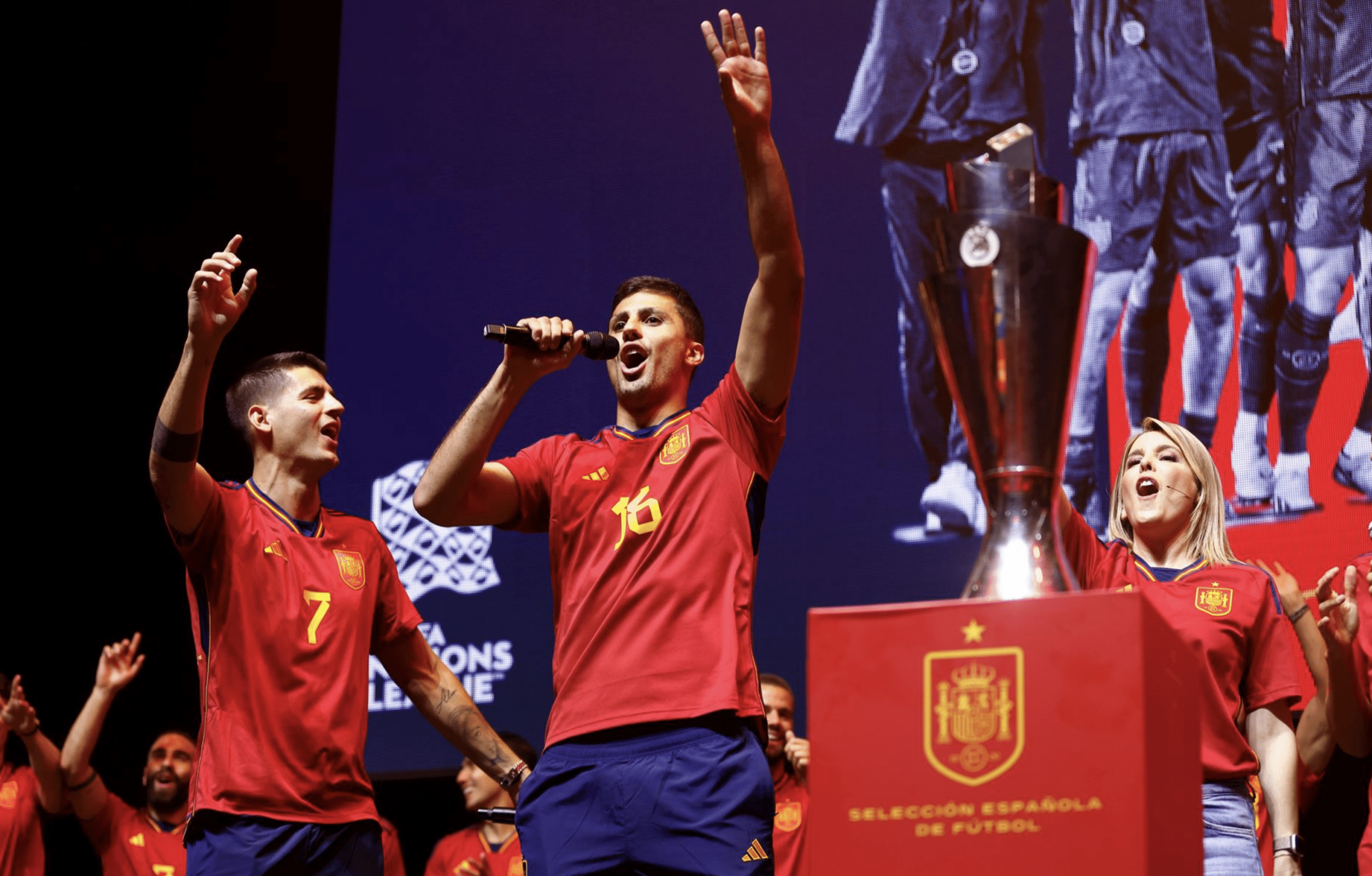La UEFA abre expediente a «Rodri» y a Morata por su cántico ‘Gibraltar es español’