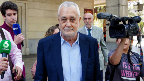La ponencia del Constitucional propondrá perdonar a Griñán toda la malversación de los ERE