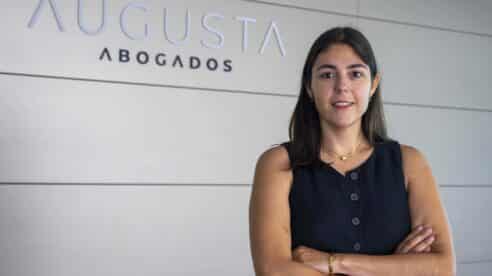 Augusta Abogados incorpora a Júlia Bacaria como socia de Tecnología, Medios y Telecomunicaciones (TMT)