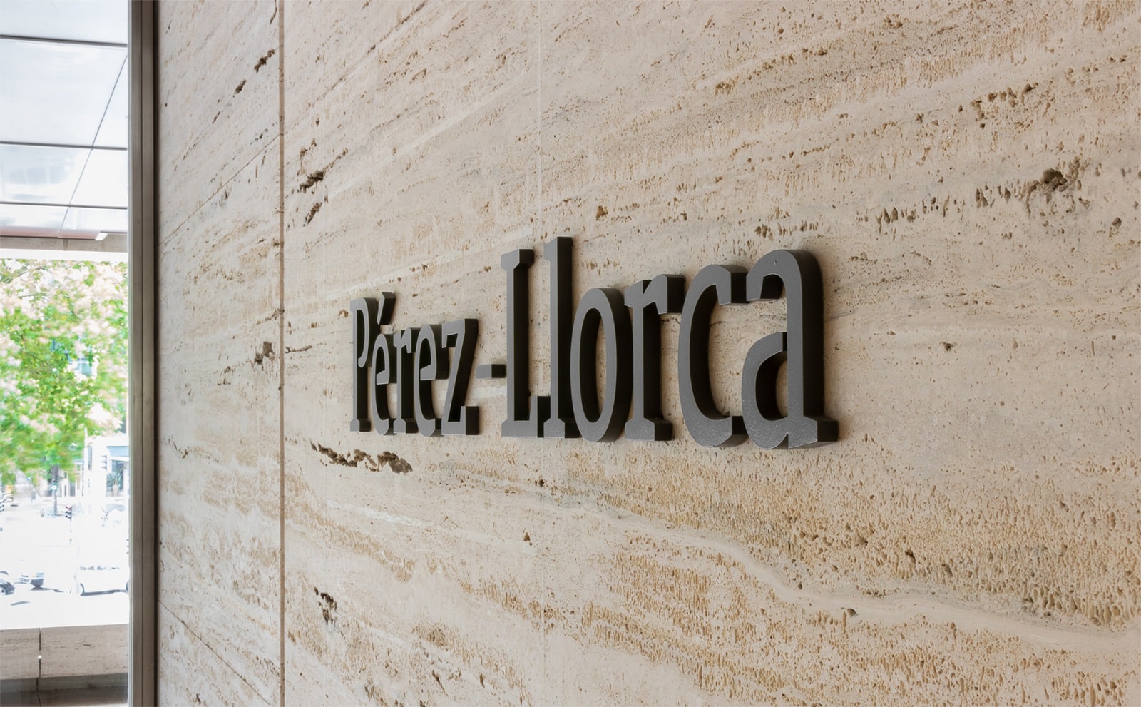 Pérez-Llorca y el despacho mexicano González Calvillo cierran su integración