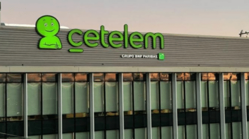 Banco Cetelem, multado con 250.000 euros por cobrar a una persona durante meses la deuda de un tercero