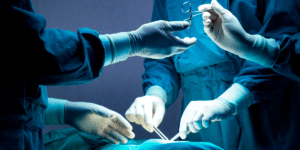 Las negligencias médicas se pagan: una juez condena a la Sanidad Andaluza a indemnizar con 37.000 euros a un paciente