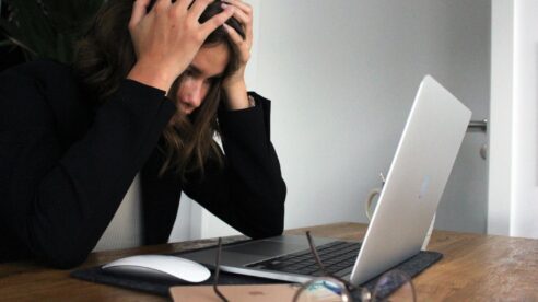 «No quiero volver al trabajo»: Cómo gestionar el «burnout» post-vacacional