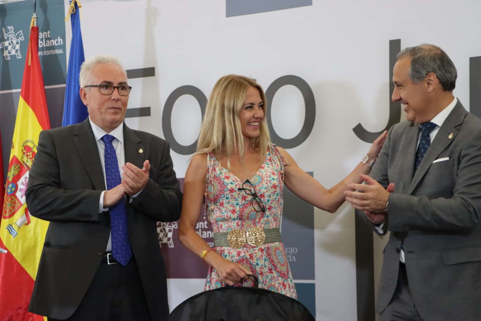 Sylvia Córdoba, primer premio del concurso de relatos «Historias con vocación de oficio», del ICAM