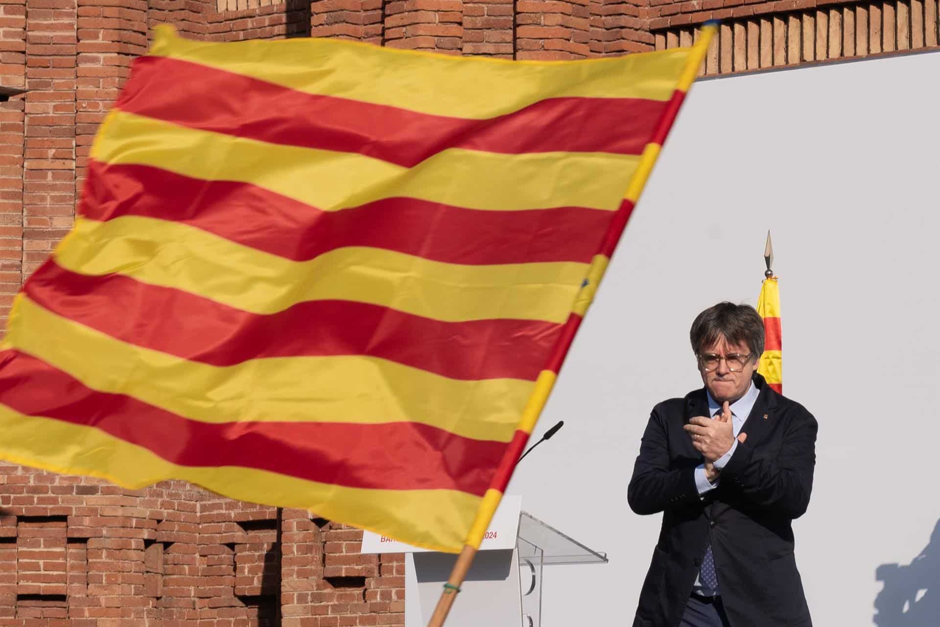 Los Mossos activan el dispositivo «Jaula» para tratar de localizar a Puigdemont, que aún no ha sido detenido