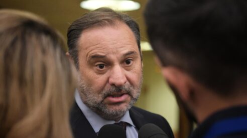 Opinión | De ministro a investigado: El Tribunal Supremo allana el camino para investigar a Ábalos