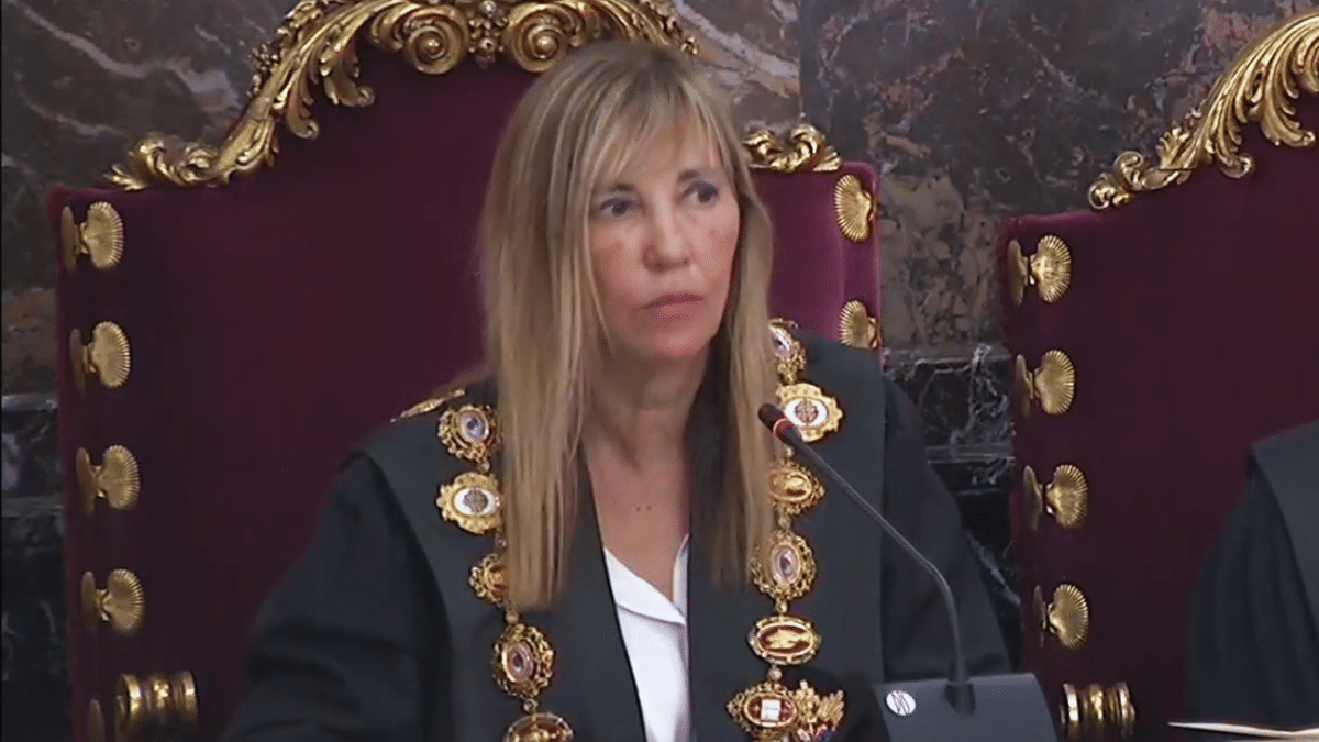 Isabel Perelló toma posesión como presidenta del Supremo y del CGPJ