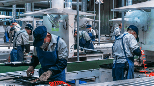 Mismo trabajo pero contratos distintos: los discontinuos pueden recibir un plus de funciones si hacen tareas iguales a los fijos