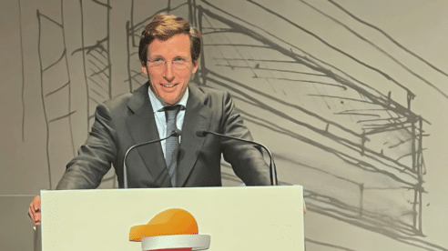 Martínez-Almeida reconoce el «engaño» con las mascarillas, pero niega una «participación delictiva» del Ayuntamiento