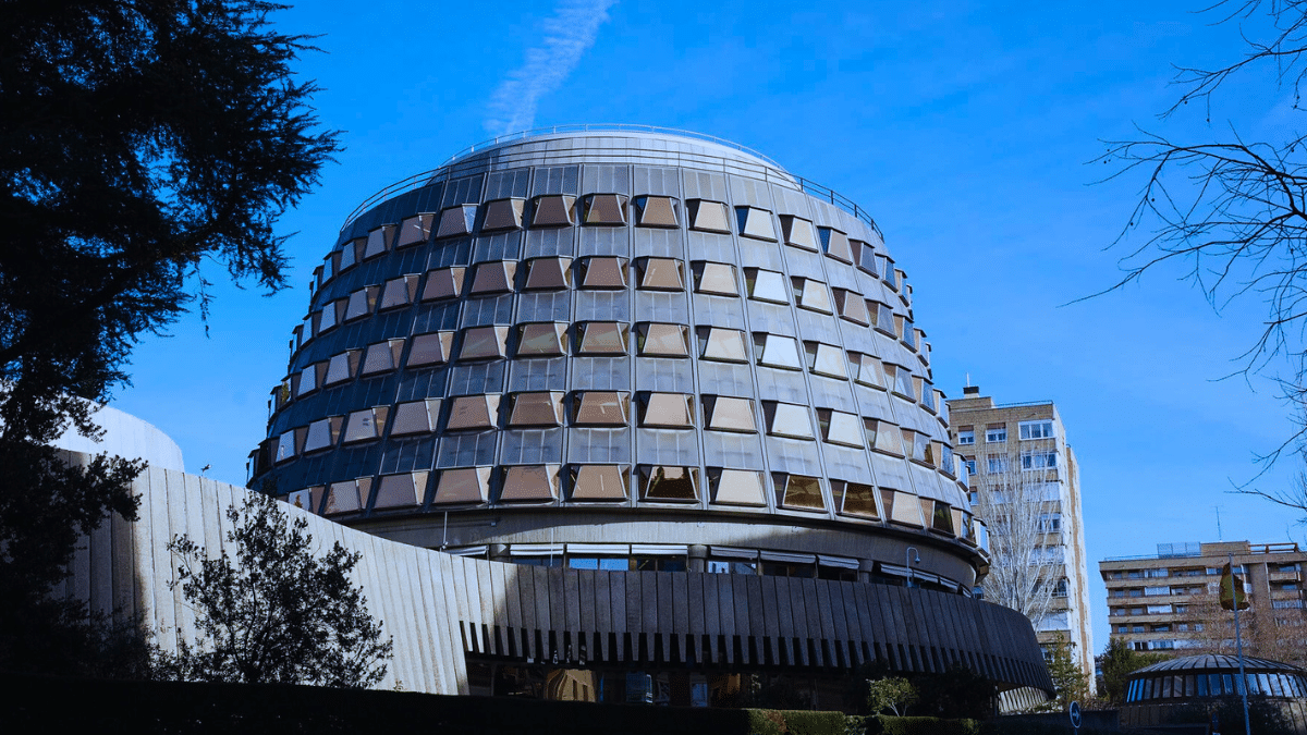 El Constitucional estima en parte el recurso del PP contra la Ley por el derecho a la vivienda