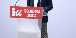 Izquierda Unida, multada con 5.000 euros por enviar correos sin la copia oculta