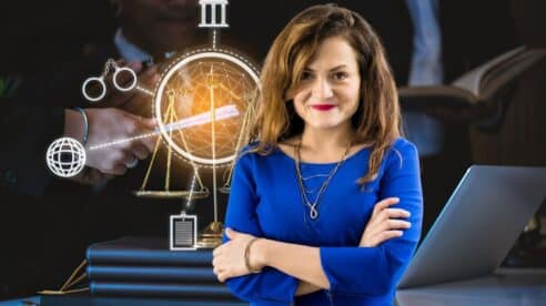 «Cuanto más complejo es el problema, más sentido tiene trabajar con el Design Thinking», afirma Laura Fauqueur en las Píldoras Legaltech