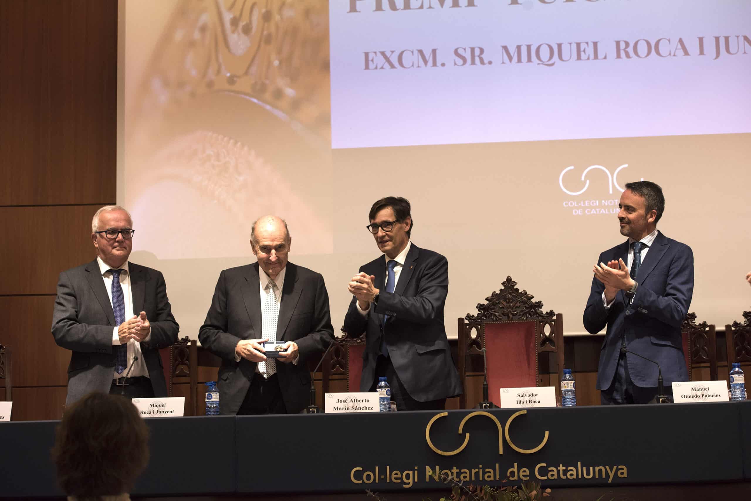 Miquel Roca Junyent, galardonado con el Premio Puig Salellas 2024