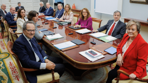 El Tribunal de Cuentas decidirá el próximo día 18 si renueva a su presidenta y su comisión de gobierno