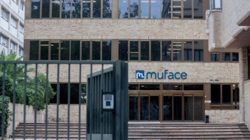 Muface adjudica a Adeslas y Asisa el concierto para la asistencia a funcionarios  por 4.808,5 millones de euros
