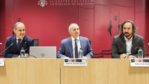 Los Colegios de la Abogacía de Barcelona, Madrid y Málaga proponen desalojos exprés en 48 horas contra okupación ilegal