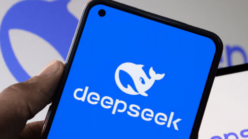 DeepSeek, la IA china detrás del desplome en bolsa de grandes tecnológicas en EE.UU., sufre un ciberataque