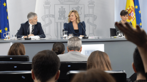 El Gobierno cree que el Supremo acusa al fiscal general sin «prueba concreta» y lanza «elucubraciones» sobre Moncloa