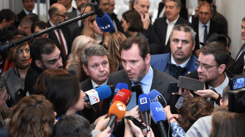 Transportes cesa al responsable de controlar las mascarillas cuya compra investiga la Justicia en el «caso Koldo»
