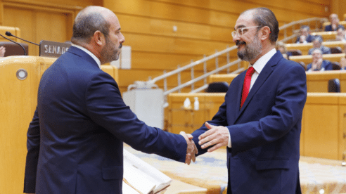 Javier Lambán abandona la política, presenta su renuncia como senador autonómico