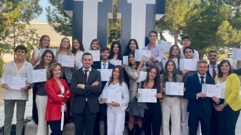 El Grado en Derecho de la UFV, el primero de España en certificar a sus alumnos en el manejo de herramientas de IA jurídica