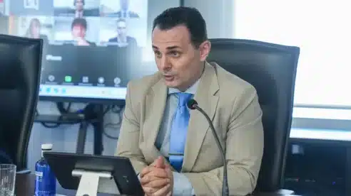 Enrique Ortega, ISDE: «Este Máster de Derecho Bancario les permite enfrentarse a las situaciones que vivirán en su desempeño profesional»