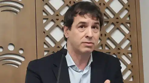 La jueza Biedma manda a la UCO a Moncloa a por los datos del asesor al que el hermano de Sánchez fichó en Badajoz