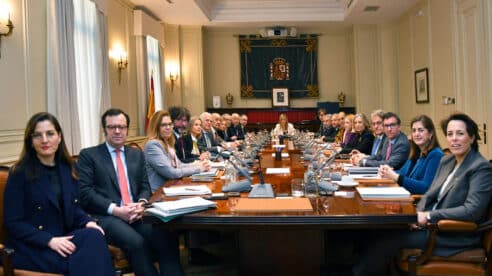 El CGPJ se digitaliza: más de 100.000 euros en Internet y portátiles para los vocales