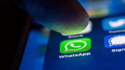 Abusar del WhatsApp como medio de comunicación con el empleado puede considerarse acoso laboral