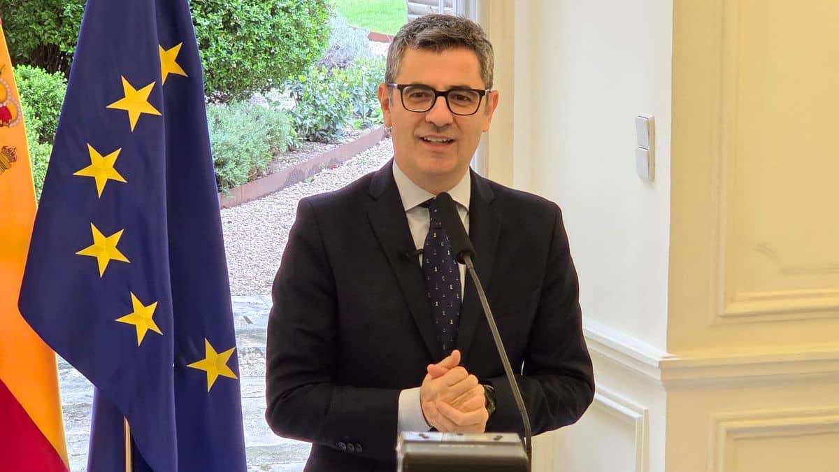 La regularización de los jueces sustitutos por el cuarto turno es «una buena solución», según Bolaños