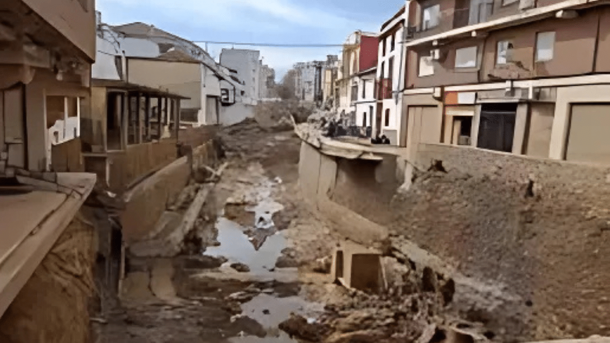 El 112 recibió 19.821 llamadas y gestionó 4.770 incidentes el día de la Dana