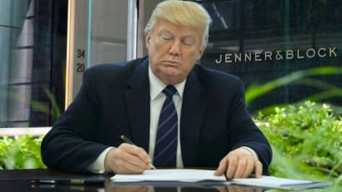 Trump amplía su guerra contra la industria legal con una orden ejecutiva dirigida contra el despacho Jenner & Block