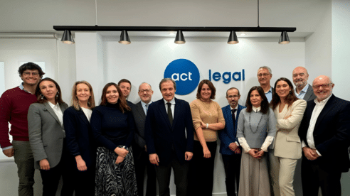act legal Spain refuerza su excelencia jurídica con la creación de un Consejo Académico