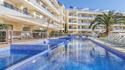 El TSJIB  ratifica el despido disciplinario –sin audiencia previa– de una empleada de hotel por quedarse unos AirPods de un cliente
