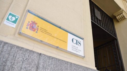El Supremo avala la queja del PP por la encuesta del CIS sobre la carta de Pedro Sánchez