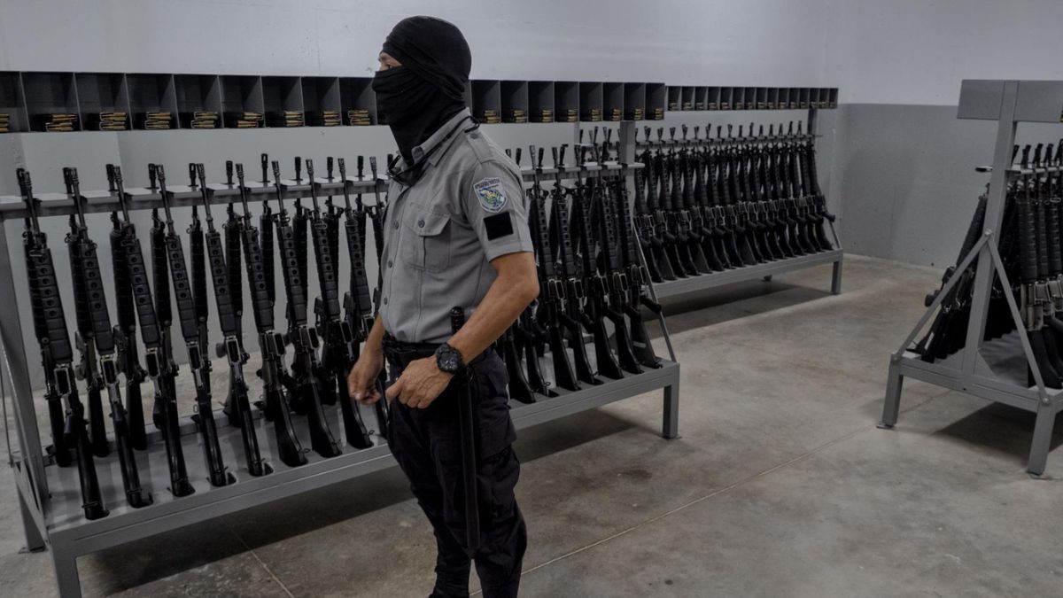 La Corte Suprema de EEUU frena temporalmente la deportación de venezolanos acusados de pertenecer al Tren de Aragua