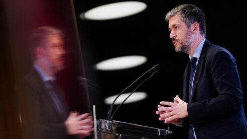 La Comunidad de Madrid anuncia que llevará a los tribunales al Gobierno por la falta de financiación de la Ley de Eficiencia