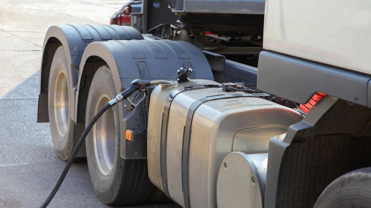 Un despacho asturiano impulsa macrodemanda para recuperar lo que se pagó de más por combustible entre 2013 y 2018: el llamado «céntimo sanitario»
